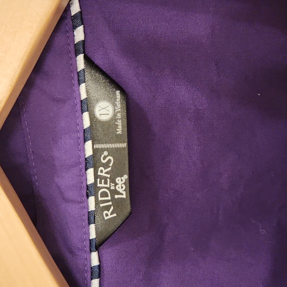 Riders by Lee Women's Button Down - Picture 2 of 6